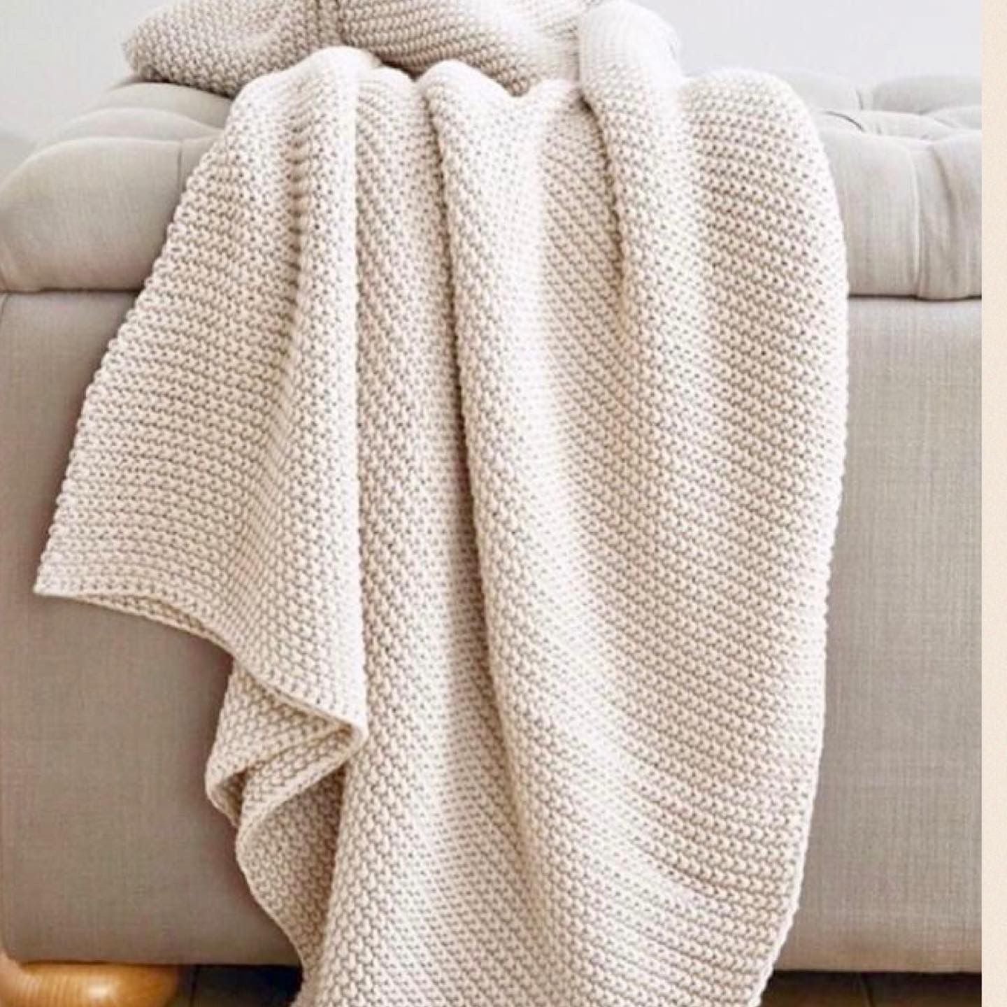 Cleo Throw - White
