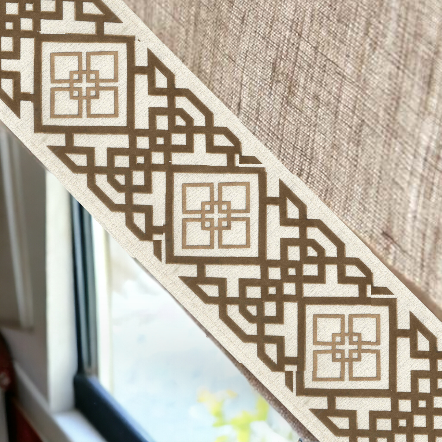 Whimsical Weave Border