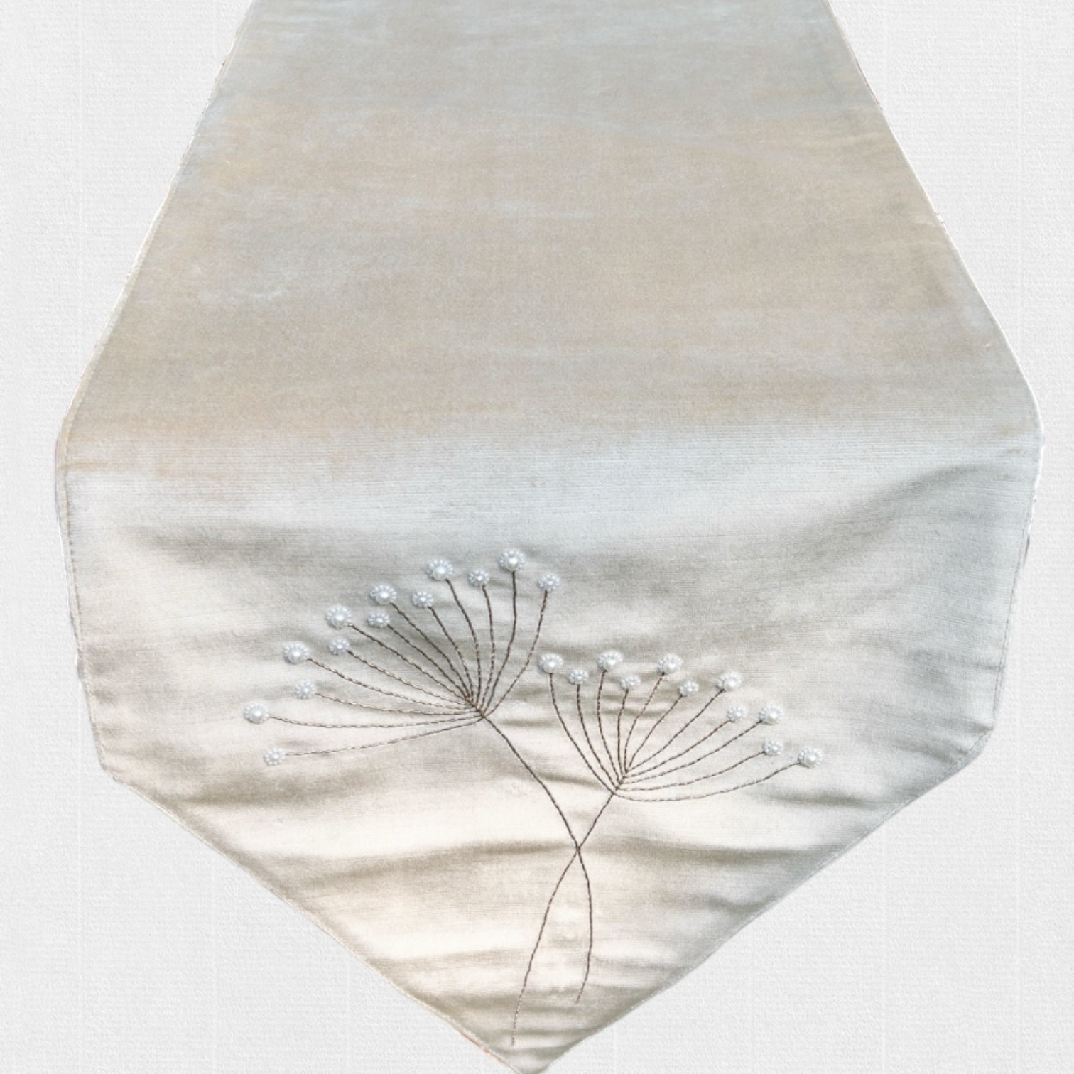 Formal luxury table runner