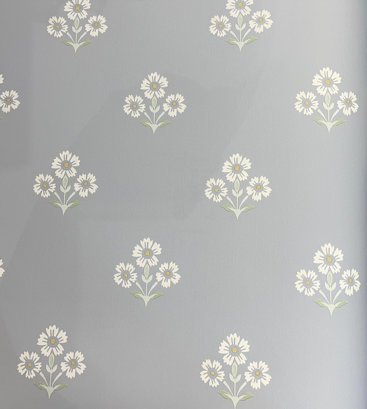 Silver Fleur Wallpaper