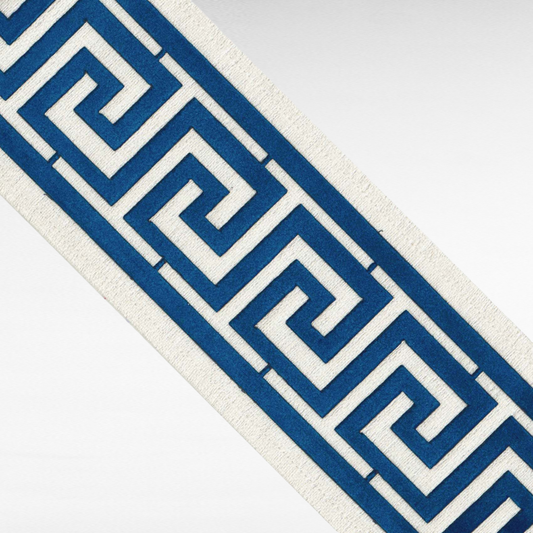 Designer border for a curtain