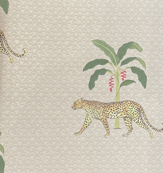 Spotted Garden Wallpaper – Ivory