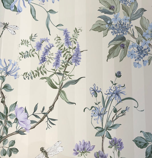 Wisteria Waltz Wallpaper – Lilac