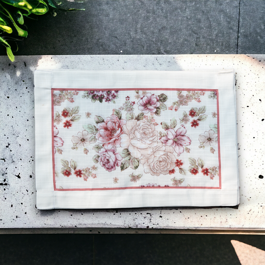 White linen table mat with floral print