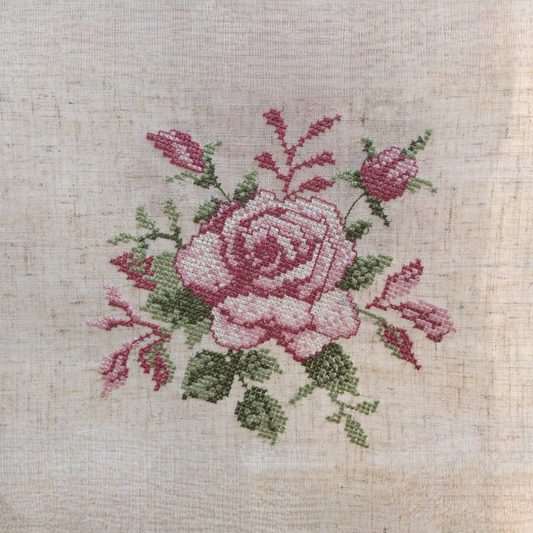 Jasnoor Table Runner
