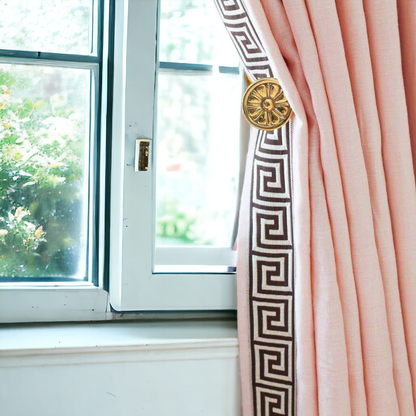 curtain with a designer border