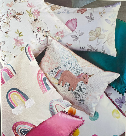 Children's novelty fabric – room detail | Venia Home